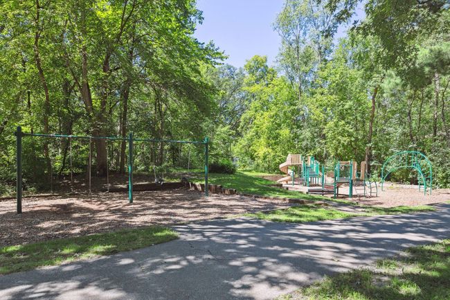 4912 W Upland Crst, House other with 5 bedrooms, 2 bathrooms and null parking in Columbia Heights MN | Image 41
