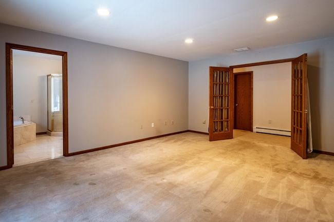 4352 Fenton Rd, House other with 4 bedrooms, 3 bathrooms and null parking in Hartland MI | Image 26