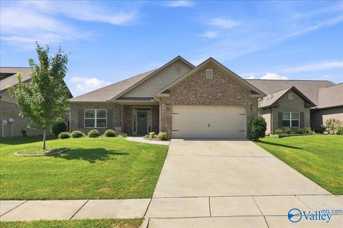 104 Saddle St, New Market, AL, 35761-2800 | Card Image