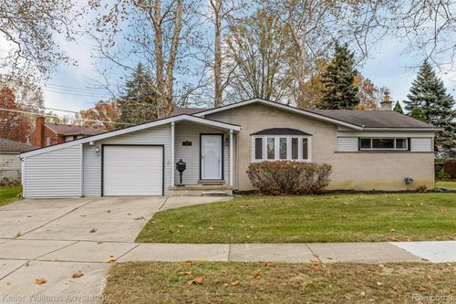 32080 Delaware St, Livonia, MI, 48150-3829 | Card Image