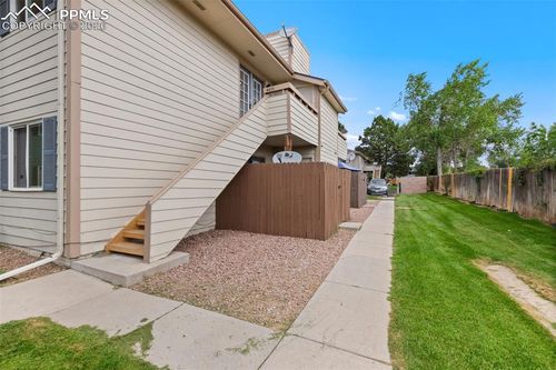 4435 Hunting Meadows Cir, Colorado Springs, CO, 80916-2463 | Card Image