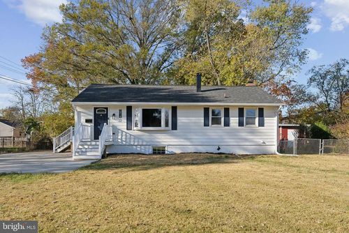 2414 Phillips Dr, ALEXANDRIA, VA, 22306-6432 | Card Image