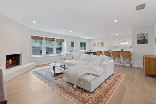 11202 Blossom Bell Dr, Austin, TX, 78758-4218 | Card Image