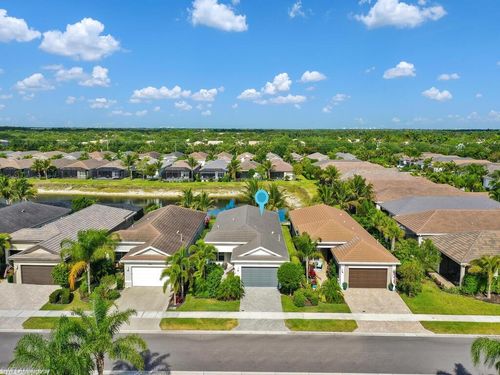 28426 Montecristo Loop, BONITA SPRINGS, FL, 34135-8939 | Card Image