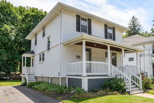 20 Circular Ave, Natick, MA, 01760-5828 | Card Image