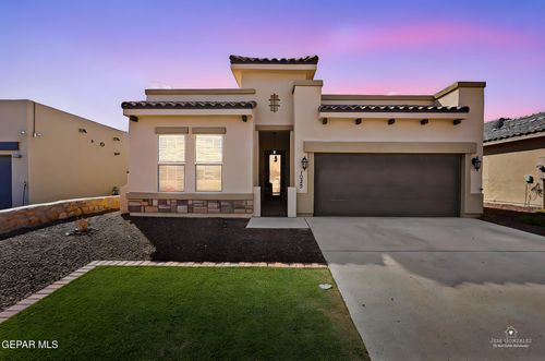 1029 Shields St, El Paso, TX, 79928-2289 | Card Image