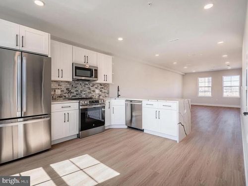 a56-2705 Maya Lane, PHILADELPHIA, PA, 19131 | Card Image