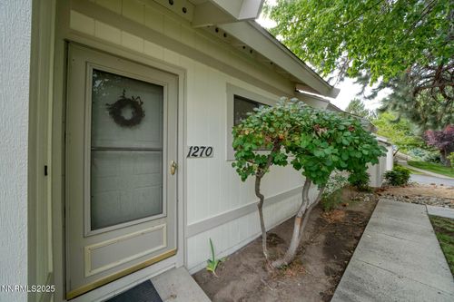 1270 Searchlite Ct, Reno, NV, 89503-1944 | Card Image