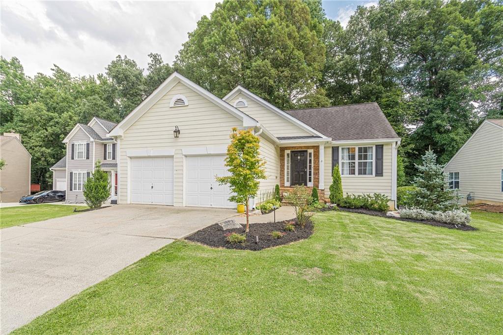 Northcliff Dr, Suwanee, GA 30024