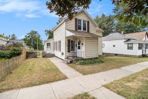 408 E Danaher St, Ludington, MI, 49431-2133 | Card Image