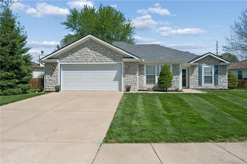 16100 Nw 135th St, Platte City, MO, 64079-8341 | Card Image