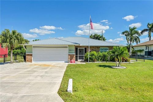 15804 Missouri St, BOKEELIA, FL, 33922-3823 | Card Image