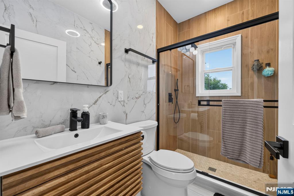 Residential in North Arlington 5