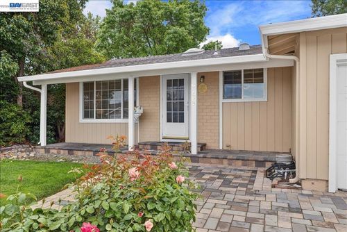 6168 Inglewood Dr, Pleasanton, CA, 94588-3934 | Card Image