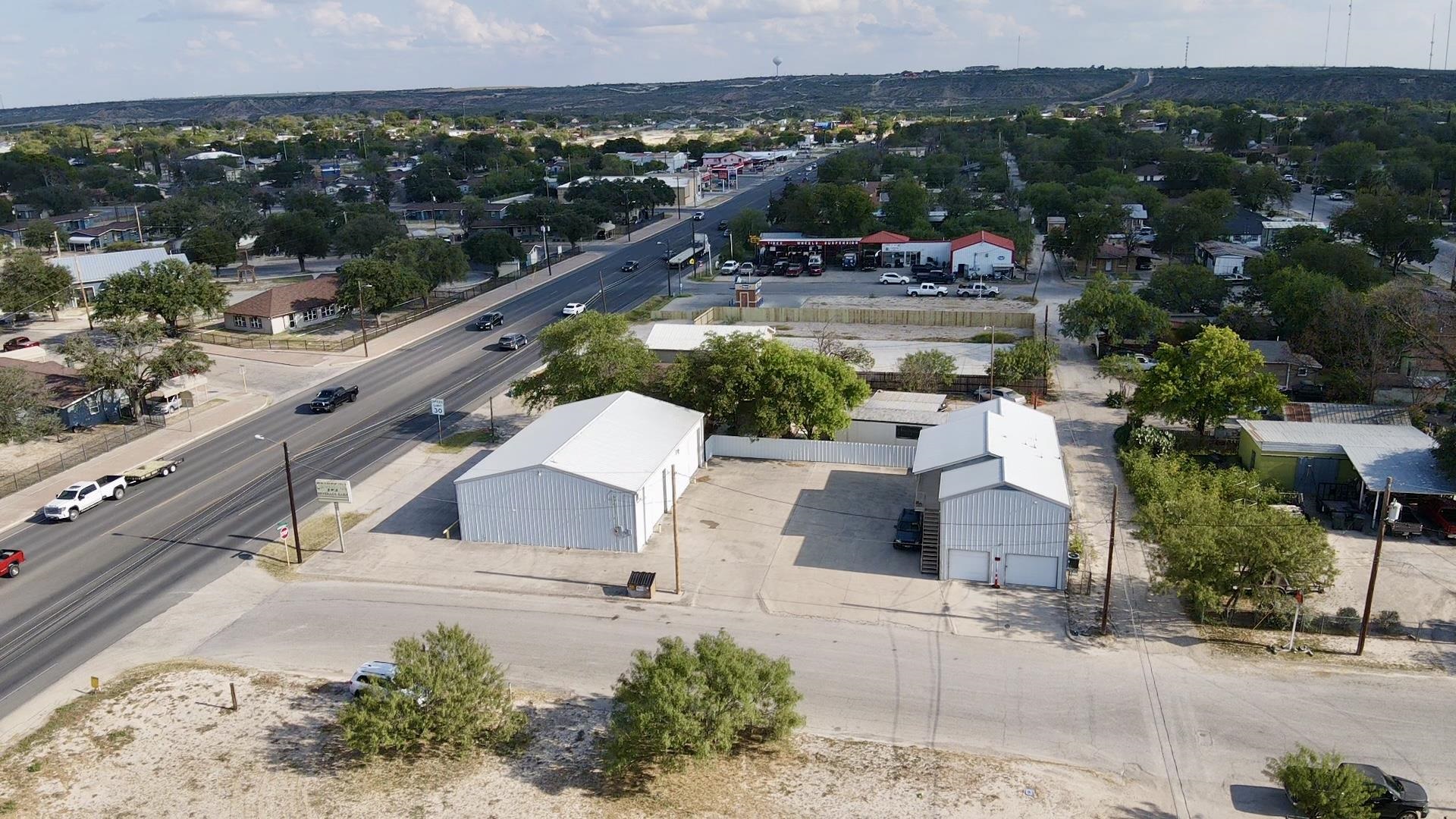 Commercial Sale in Del Rio
