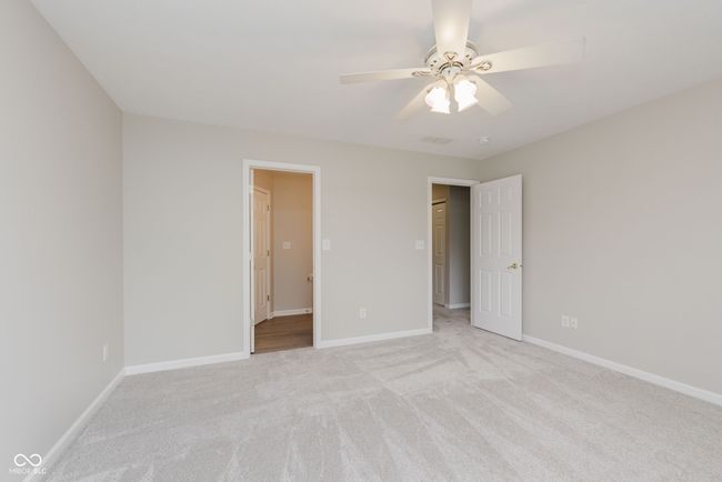 8422 Enclave Blvd, Condo with 2 bedrooms, 3 bathrooms and null parking in Fishers IN | Image 23