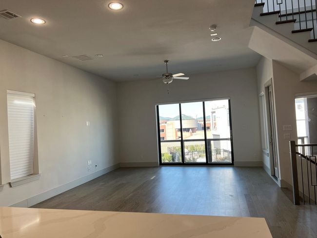 Family Room off of Kitchen | Image 12