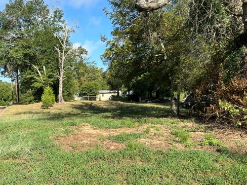 1502 15th St, Hempstead, TX, 77445-5865 | Card Image