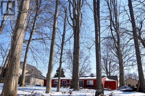 994 Haist Street, Pelham (Fonthill), ON, L0S1E4 | Card Image