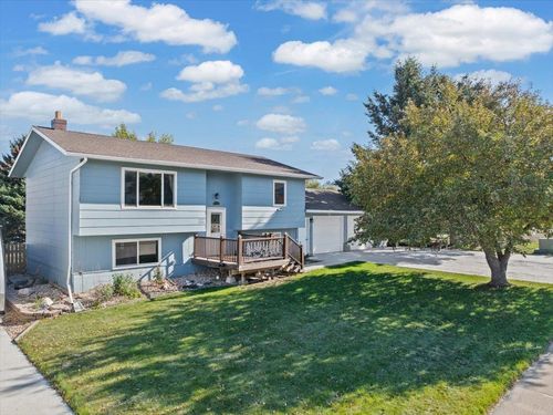 712 S 32nd St, Spearfish, SD, 57783-9735 | Card Image