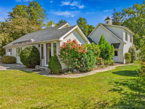 76 Grassy Hill Rd, Old Lyme, CT, 06371-1352 | Card Image