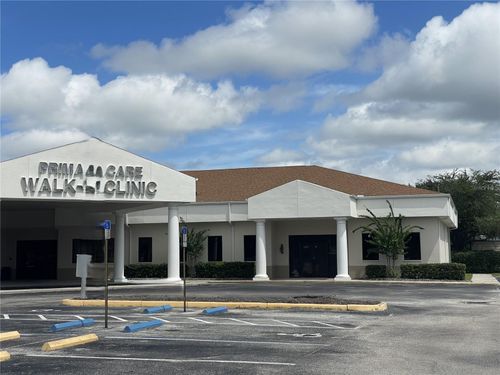 11127 County Line Rd, SPRING HILL, FL, 34609-5615 | Card Image