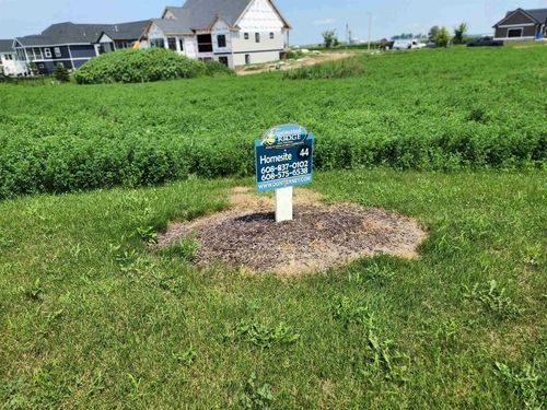 849 Valley Rd, DANE, WI, 53529-9526 | Card Image