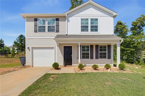 831 Fox Laurel Ct, Asheboro, NC, 27203-2448 | Card Image