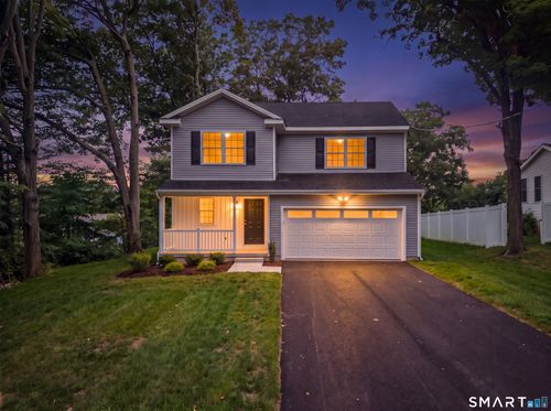 311 Orchard Ave, Newington, CT, 06111-5439 | Card Image
