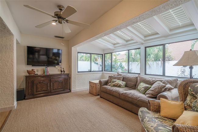 family room | Image 21