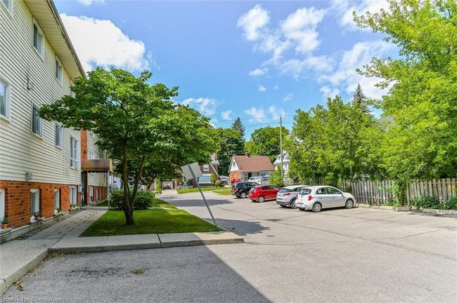 12 - 119 Cedar St S, House attached with 2 bedrooms, 1 bathrooms and 1 parking in Kitchener ON | Image 32