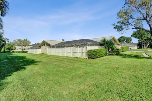 5760 Golden Eagle Cir, Palm Beach Gardens, FL, 33418-1505 | Card Image