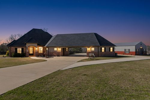 155 Page Creek Dr, Hallsville, TX, 75650-3470 | Card Image