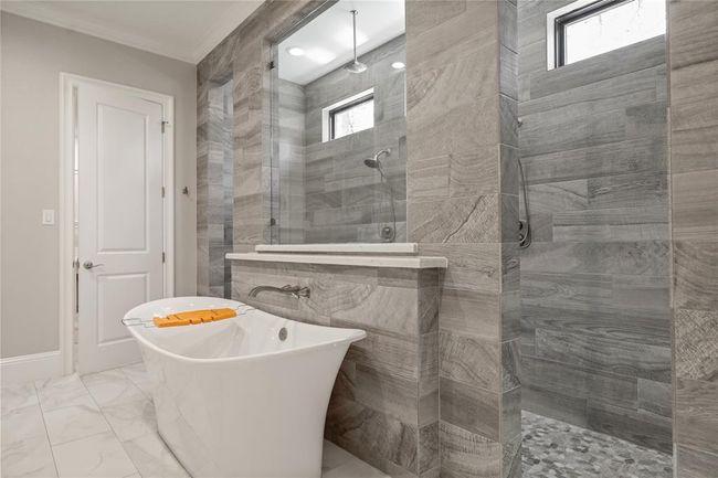 27415 Siandra Creek Ln, House other with 5 bedrooms, 5 bathrooms and 6 parking in Spring TX | Image 26