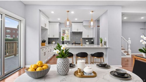 1513 Rosedale Ave, Bronx, NY, 10460-3209 | Card Image