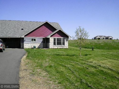 b-1300 146th Ave, New Richmond, WI, 54017-6651 | Card Image