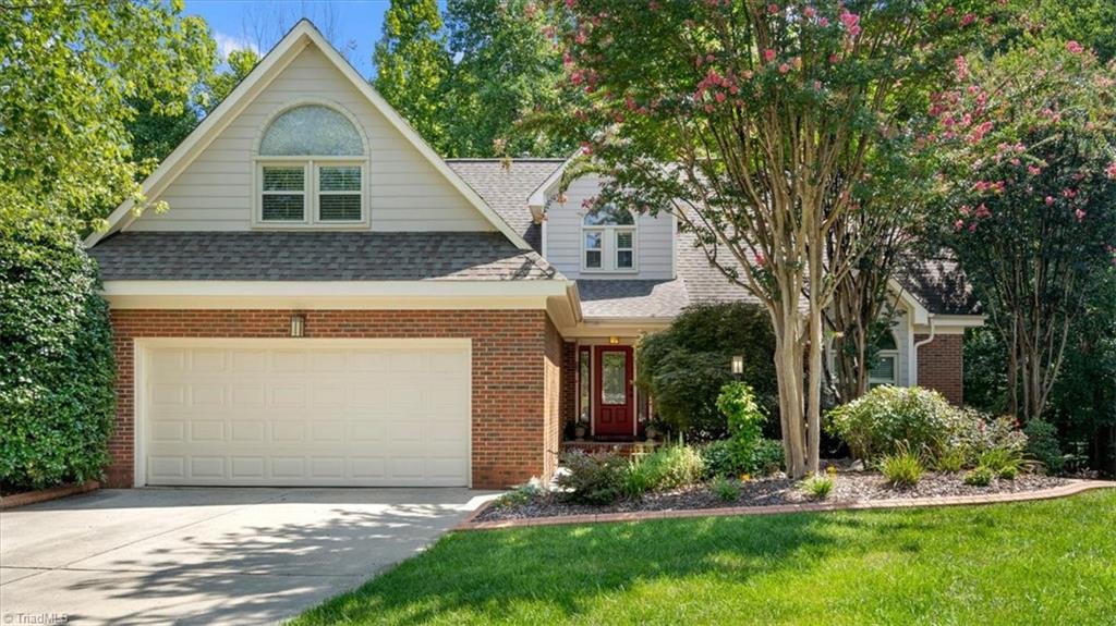 Laurel Brook Ct, Greensboro, NC 27407
