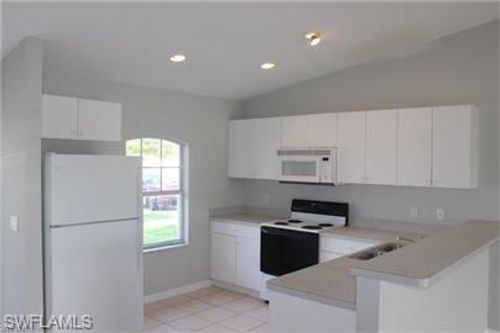1817 Santa Barbara Blvd, Cape Coral, FL, 33991-3418 | Card Image