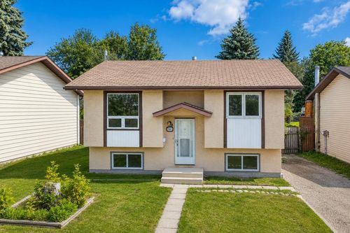 7363 59 Ave, Red Deer, AB, T4P2V8 | Card Image