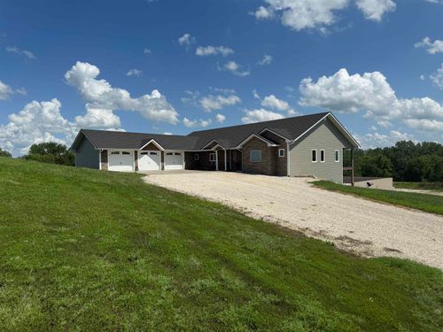 18595 Knight Rd, Westmoreland, KS, 66549-9700 | Card Image