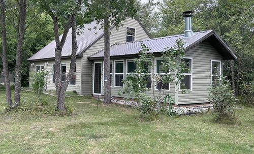 N16769 Cliff Lane, Beecher, WI, 54156 | Card Image