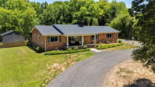 406 Old Liberty Rd, Asheboro, NC, 27203-3722 | Card Image