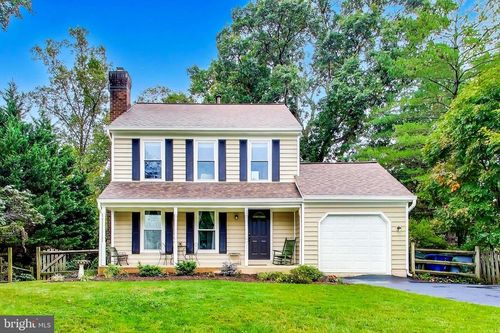 9099 Blue Jug Lndg, BURKE, VA, 22015-2106 | Card Image