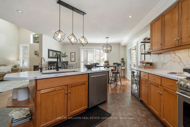 10 Meadowglen Blvd, House other with 4 bedrooms, 4 bathrooms and 2 parking in Georgetown ON | Image 15