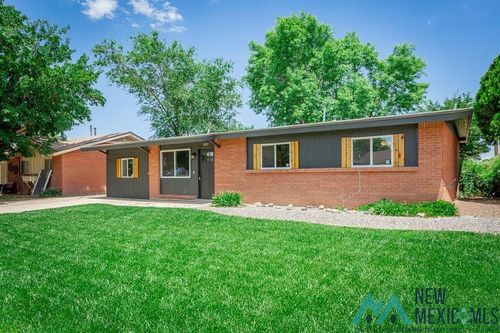 3007 S Wyoming Ave, Roswell, NM, 88203 | Card Image