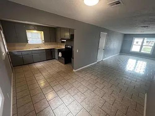 2812 Sw 48th Street, Oklahoma City, OK, 73119 | Card Image