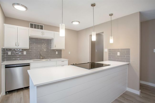 5641 Perrin St, House other with 3 bedrooms, 2 bathrooms and null parking in The Colony TX | Image 6