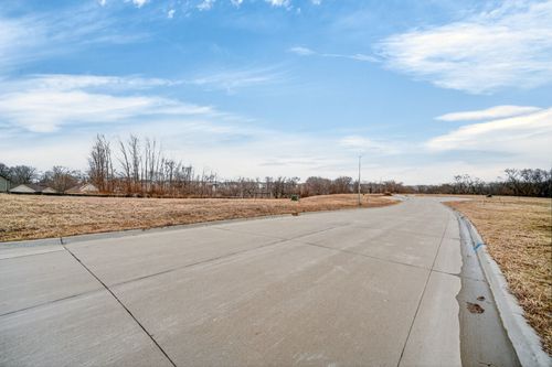 272 Alder Boulevard, Pleasant Hill, IA, 50327 | Card Image