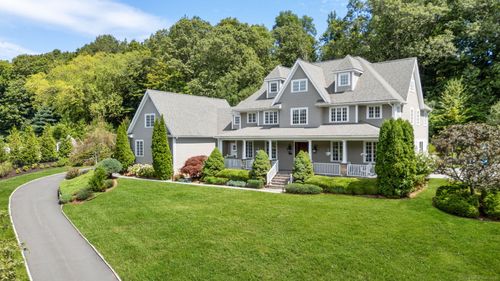 2 Longwood Dr, Redding, CT, 06896-1400 | Card Image