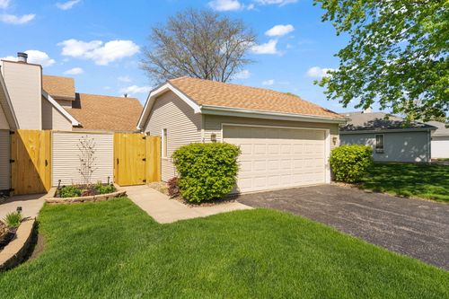 230 Holly Ln, Schererville, IN, 46375-1160 | Card Image